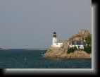 Carantec, le 9 sept. 2007
A l'entrée de la baie de Morlaix, le petit phare de l'Ile Louët.